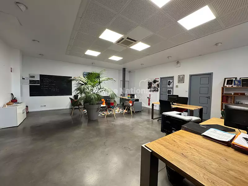 Divers, 490 m²