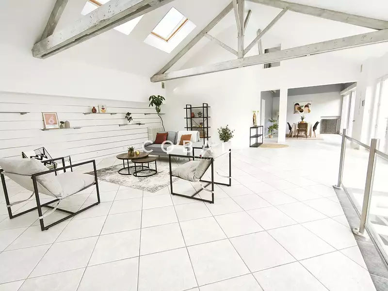 Appartement, 275,29 m²