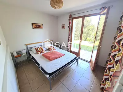 Maison, 225 m²