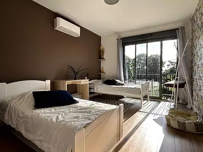 Maison, 240 m²