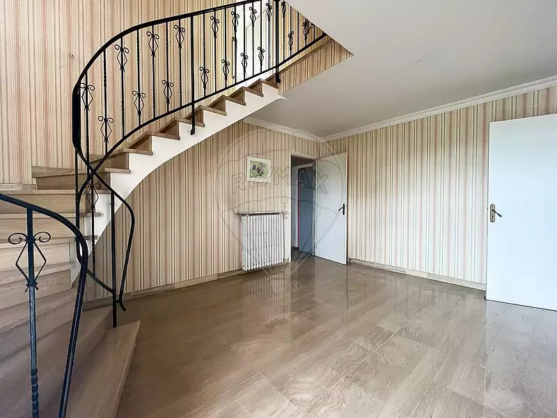 Maison, 175 m²