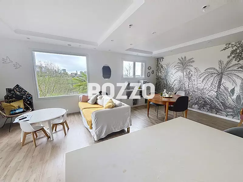 Maison, 144 m²