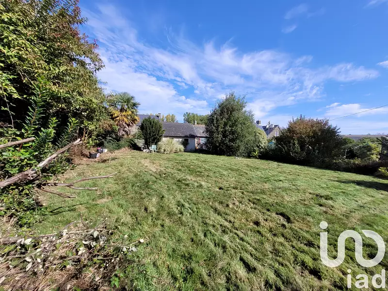 Terrain, 588 m²