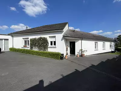 Maison, 180 m²