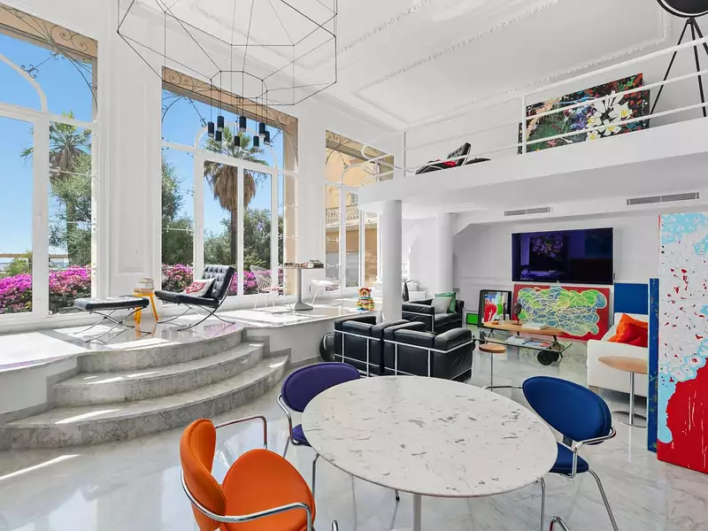 Appartement, 246,35 m²