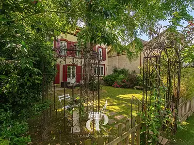 Maison, 346 m²