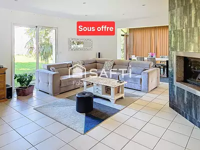 Maison, 148 m²