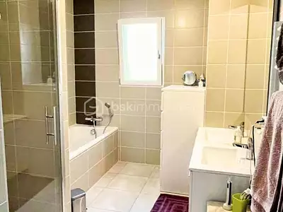 Maison, 143 m²