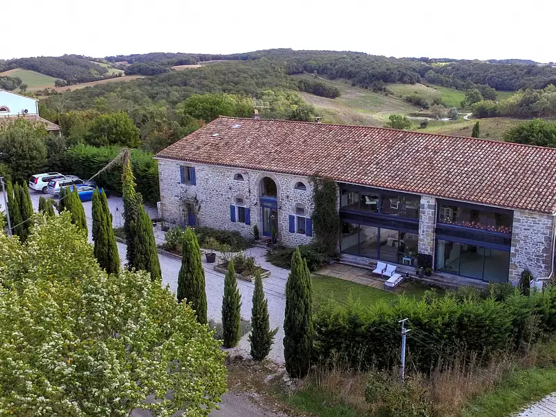 Maison, 675 m²