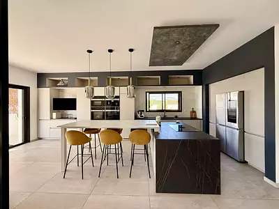 Maison, 326,94 m²