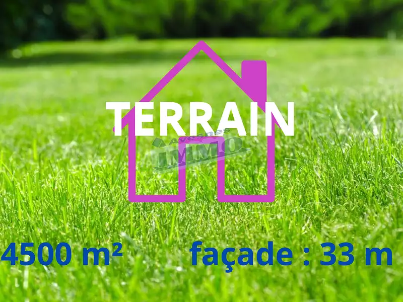 Terrain, 4 500 m²