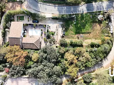 Terrain, 1 843 m²