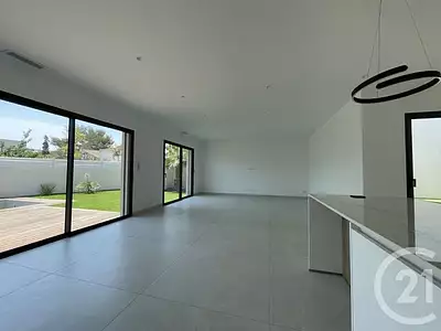 Maison, 192,1 m²