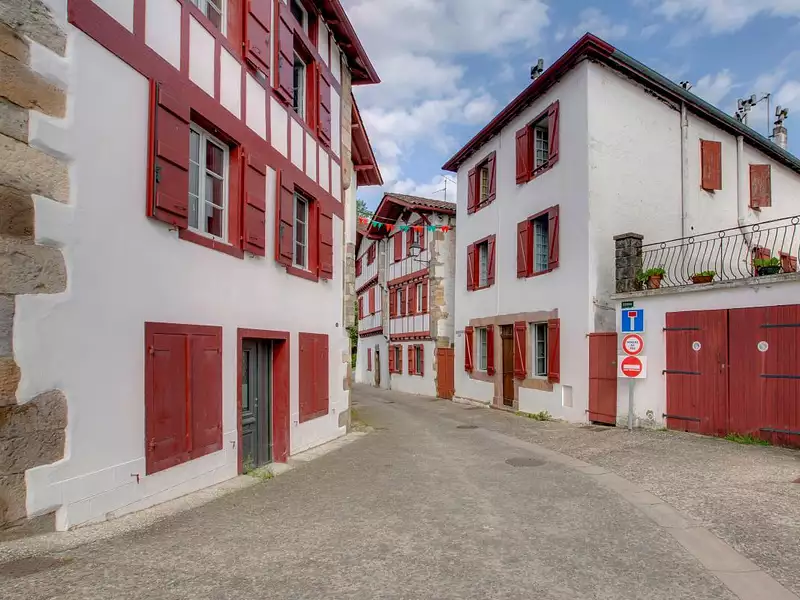 Maison, 218 m²