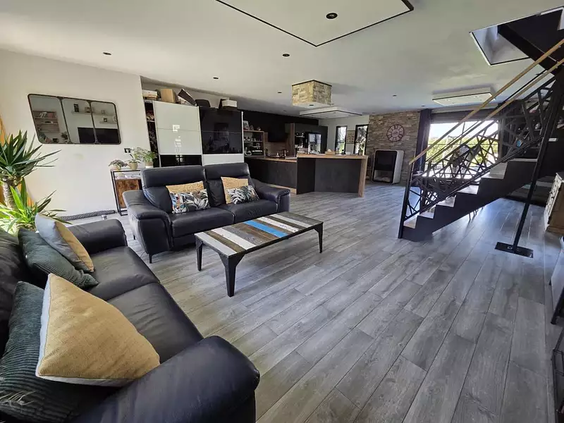 Maison, 192 m²