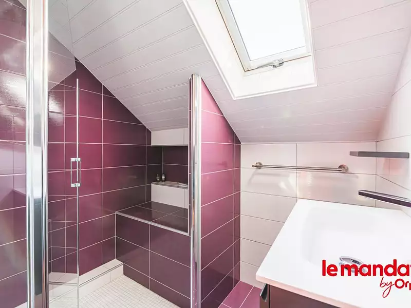 Maison, 200 m²