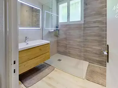 Maison, 195 m²