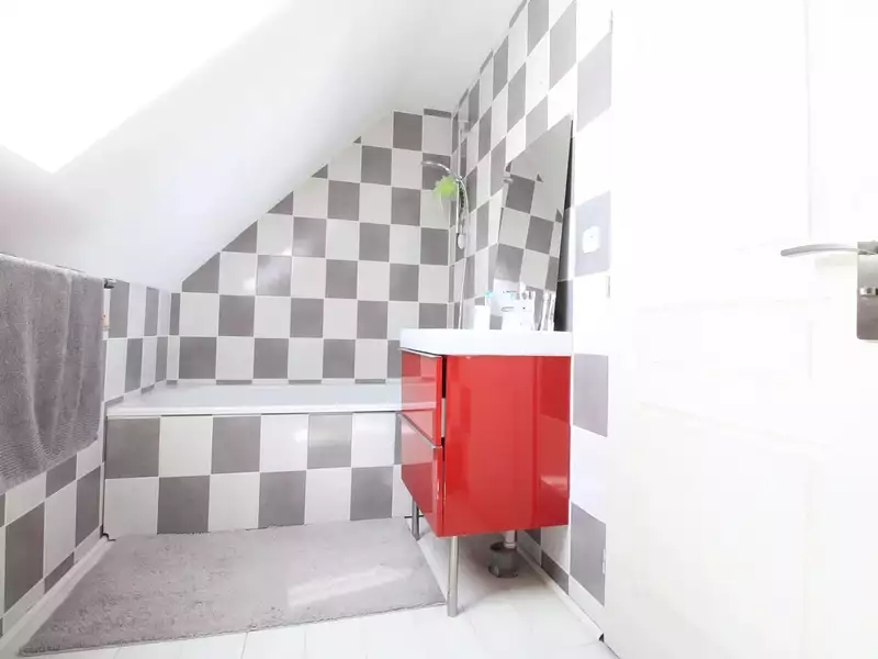 Maison, 88 m²