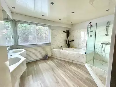 Appartement, 179 m²