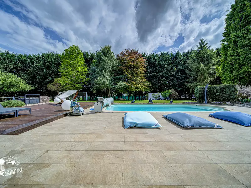 Maison, 280 m²