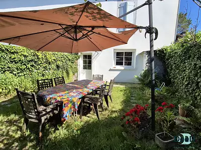 Maison, 187 m²