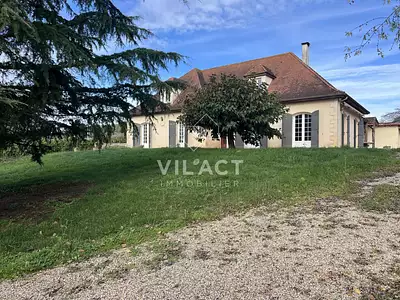 Maison, 222 m²