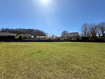 Terrain, 2 280 m²