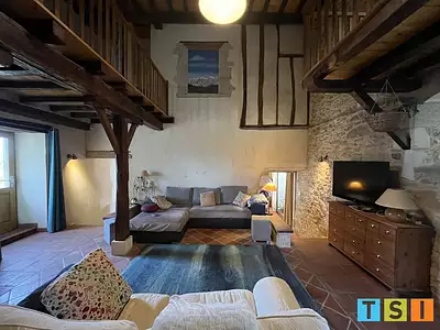 Maison, 270 m²