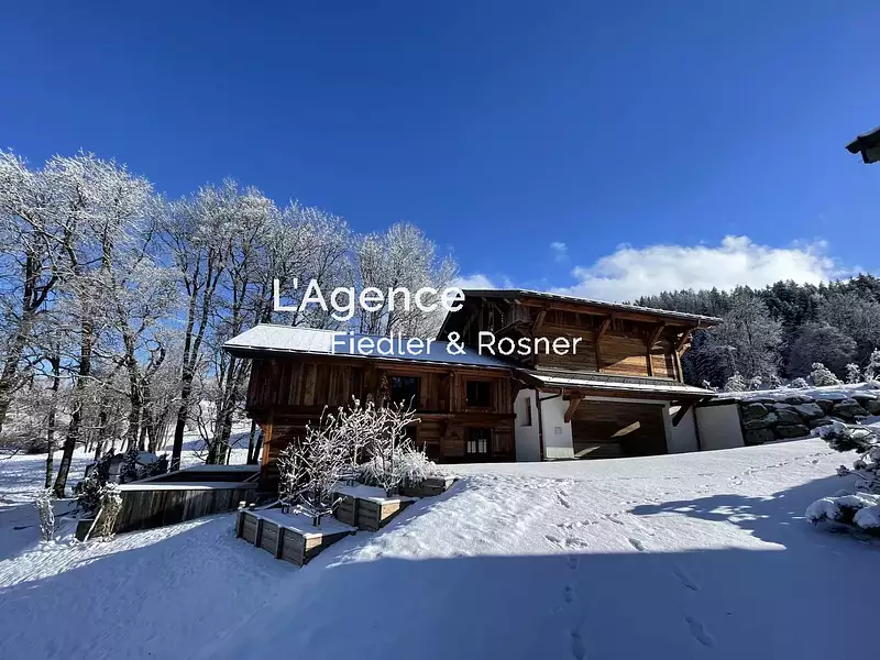 Maison, 285 m²