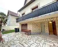 Maison, 255 m²