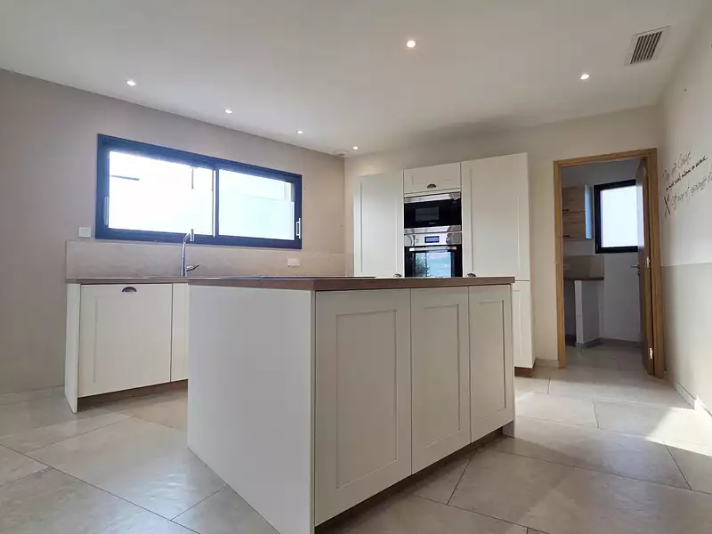Maison, 160 m²