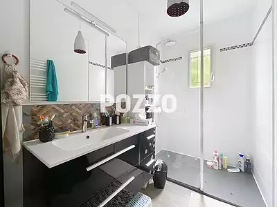 Maison, 143 m²
