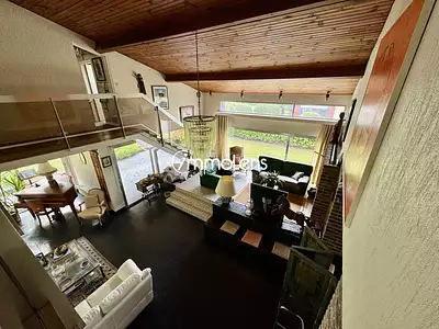 Maison, 270 m²