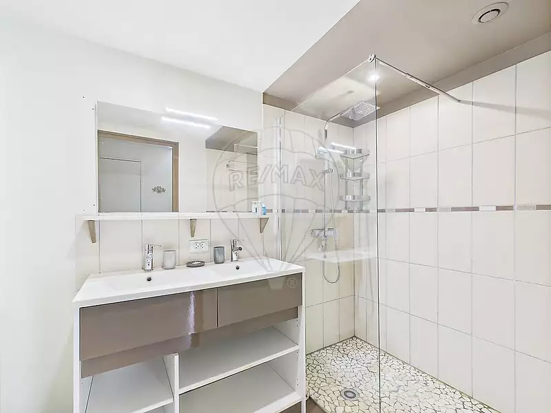 Maison, 348 m²