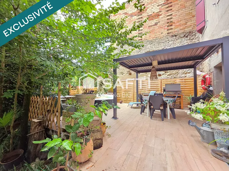 Maison, 300 m²