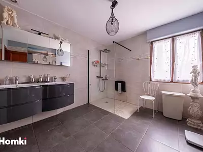 Maison, 234 m²
