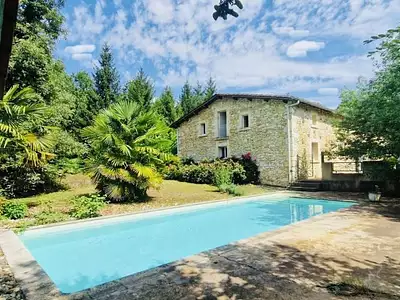 Maison, 346 m²