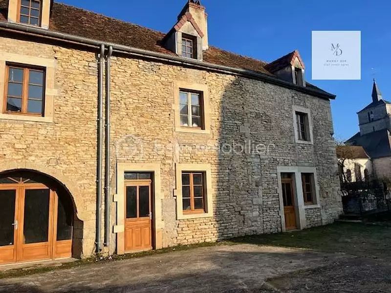 Maison, 300 m²