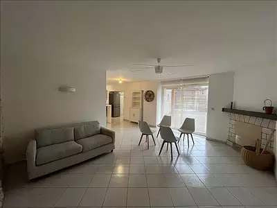 Maison, 119 m²