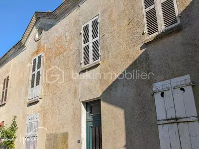 Maison, 270 m²