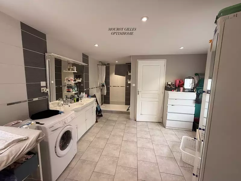 Maison, 97 m²