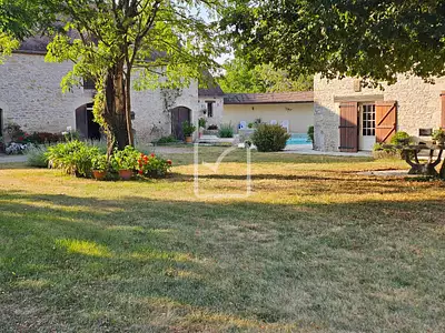 Maison, 210 m²