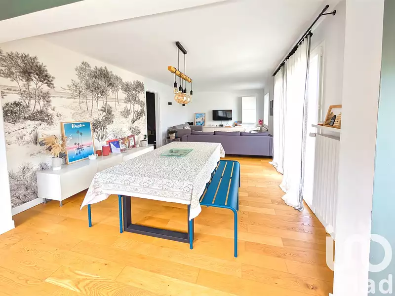 Maison, 137 m²