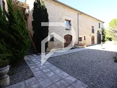 Maison, 451 m²