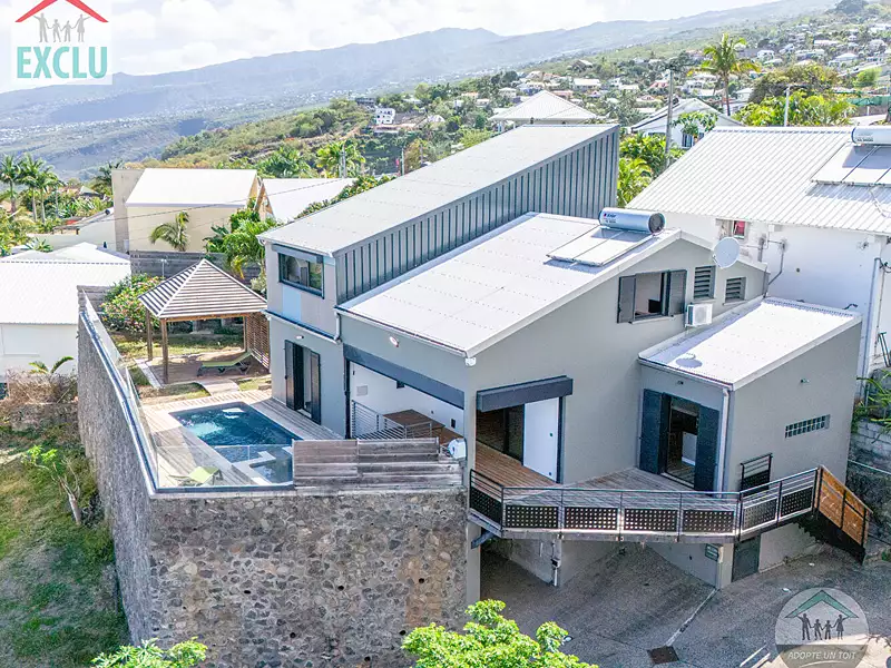 Maison, 210 m²