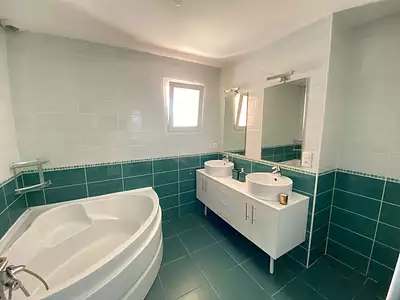Maison, 115 m²