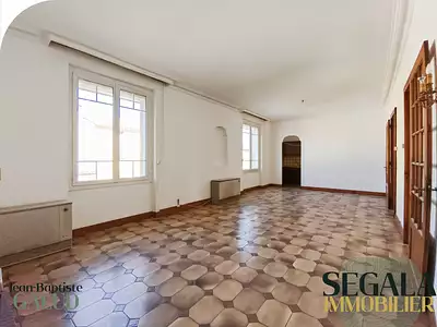 Maison, 210 m²