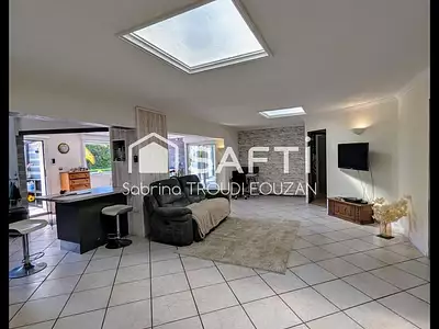 Maison, 140 m²
