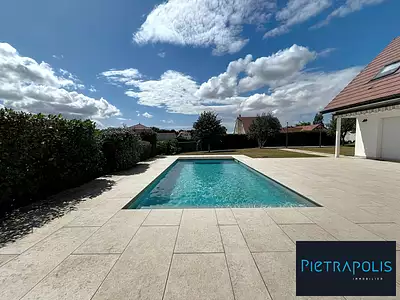 Maison, 204 m²