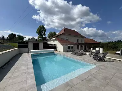 Maison, 140,28 m²